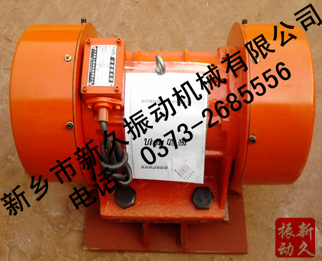 �}(c��ng)�����(d��ng)��