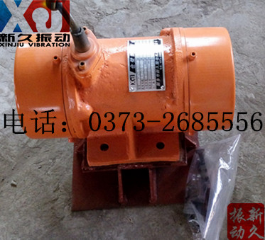 �}(c��ng)�����(d��ng)��